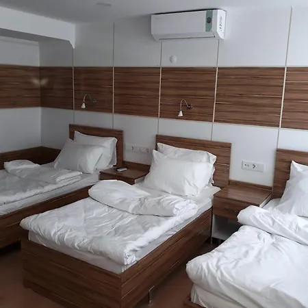 Dilmac Hotel *